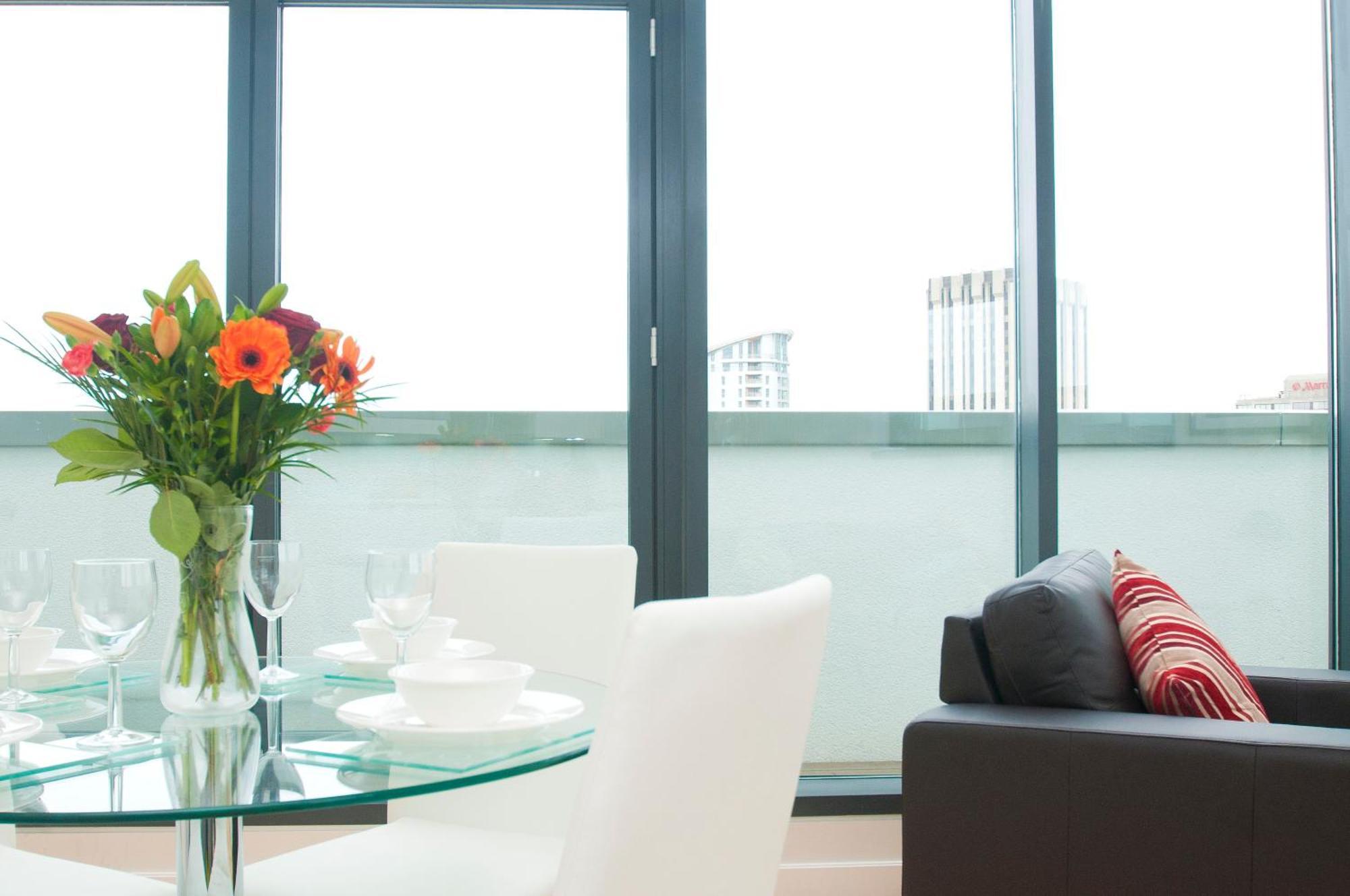 Cleyro Serviced Apartments - Finzels Reach Bristol Luaran gambar