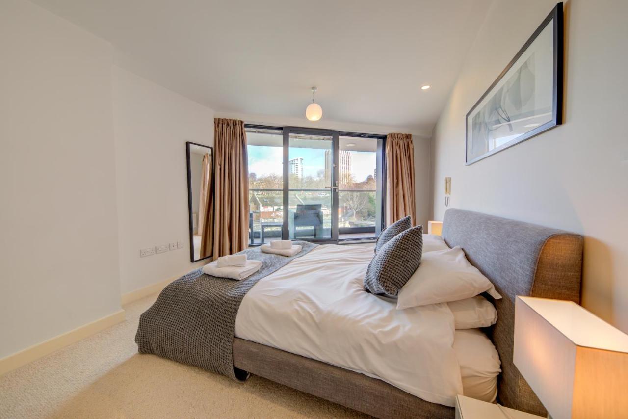 Cleyro Serviced Apartments - Finzels Reach Bristol Luaran gambar